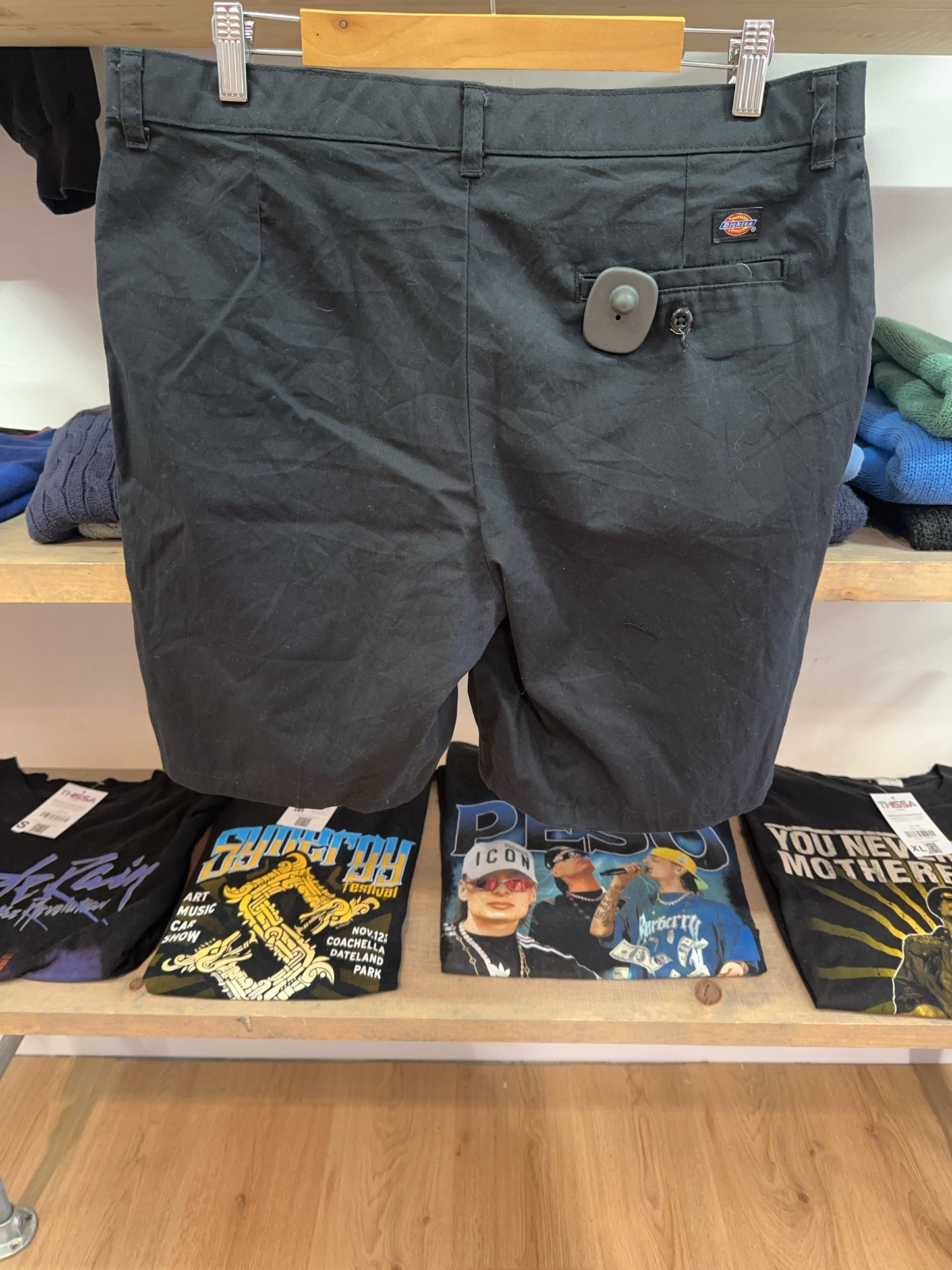 32 - Dickies Shorts