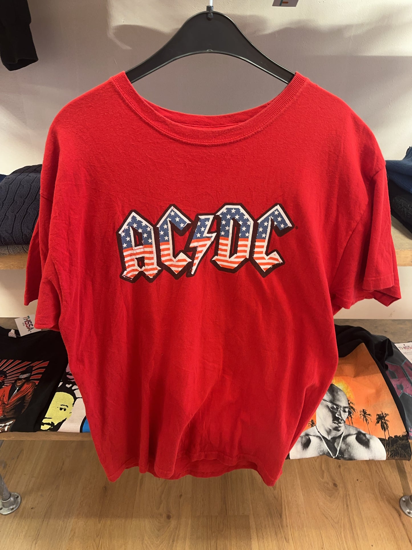 L - AC/DC Band T-shirt