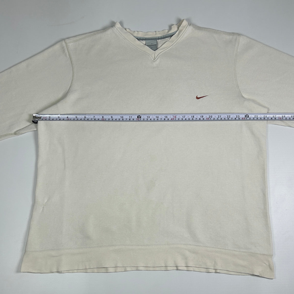 L - Vintage 2000's Nike Sweatshirt