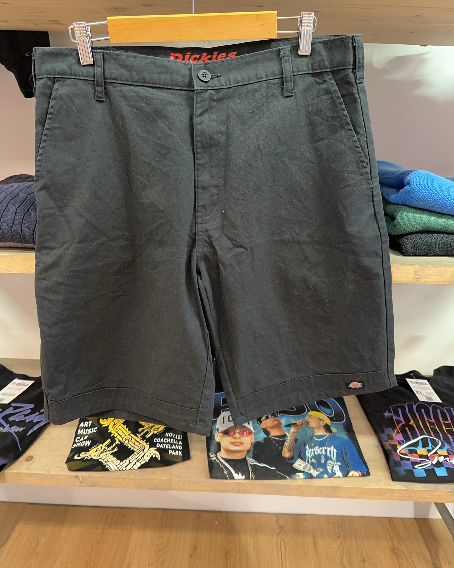 34 - Dickies Shorts