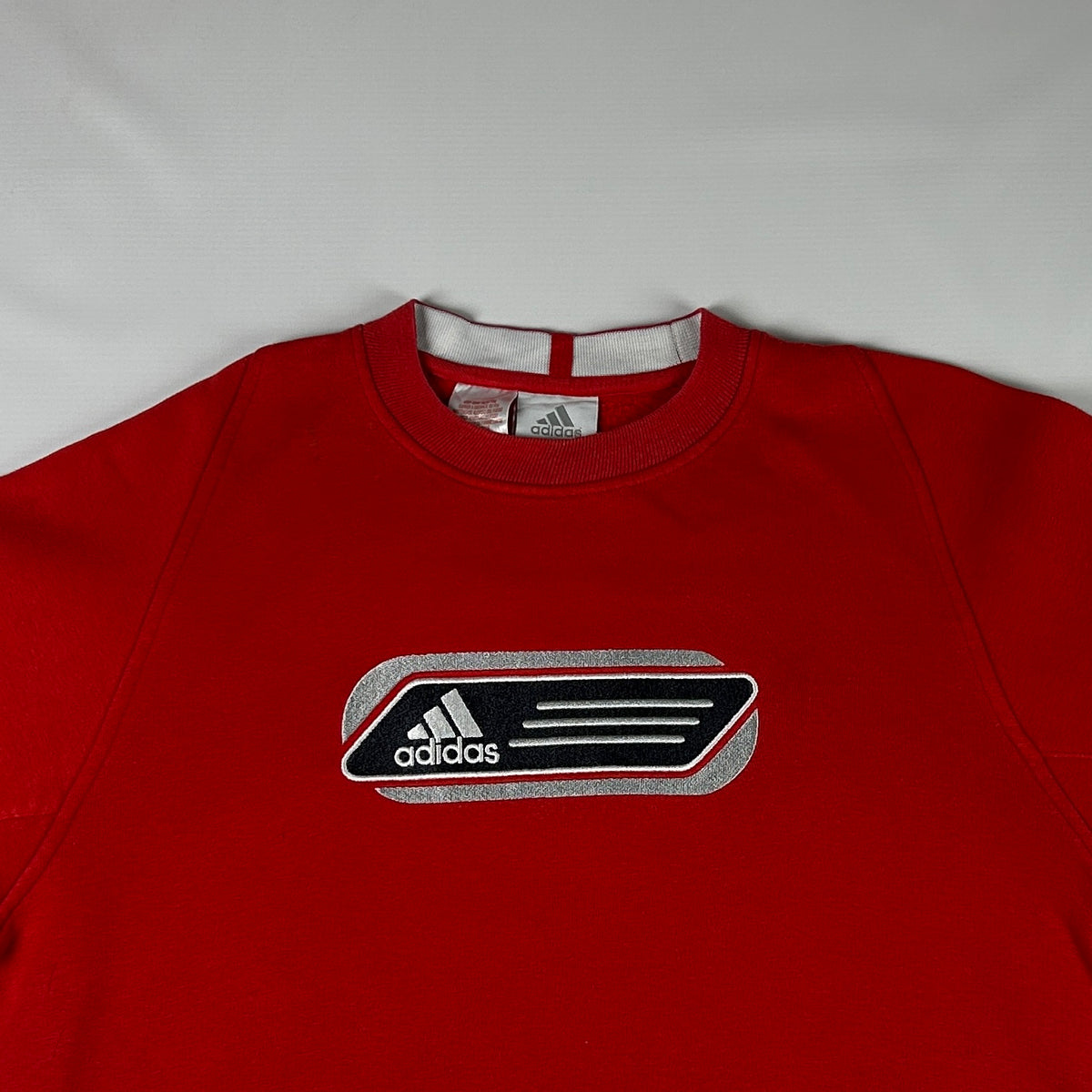 M - Vintage 2000's Adidas Sweatshirt