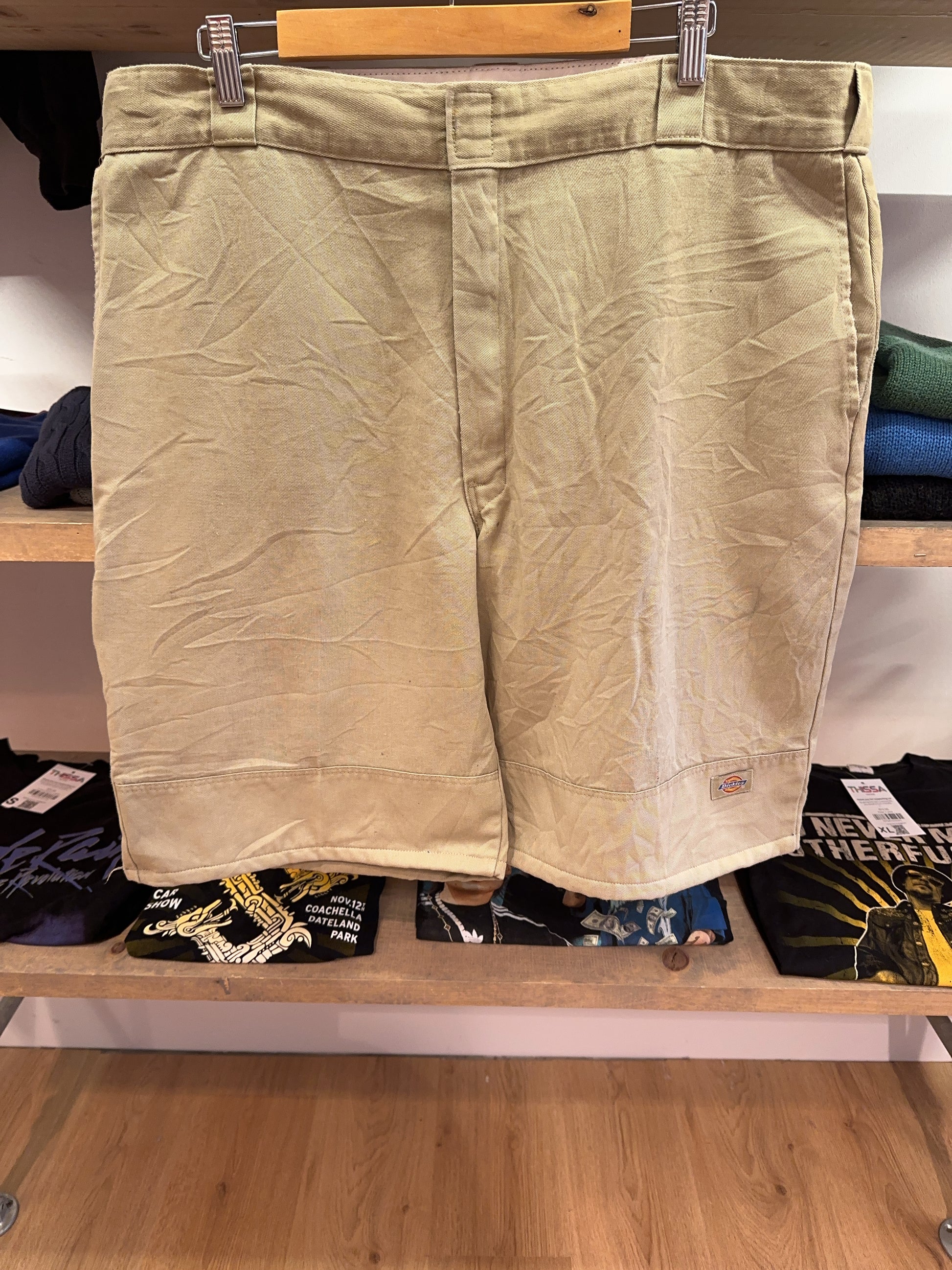 40 - Dickies Shorts