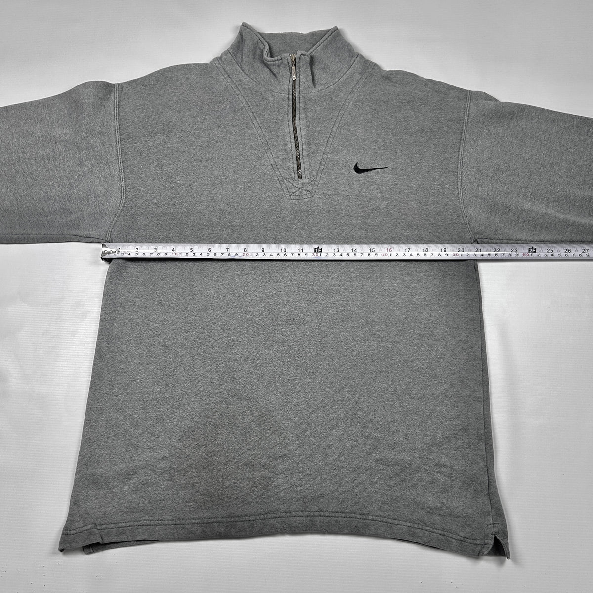 S - Vintage 2000's Nike Quarterzip