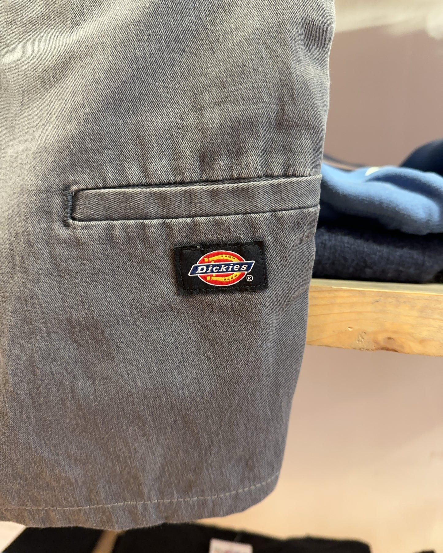 32 - Dickies Shorts