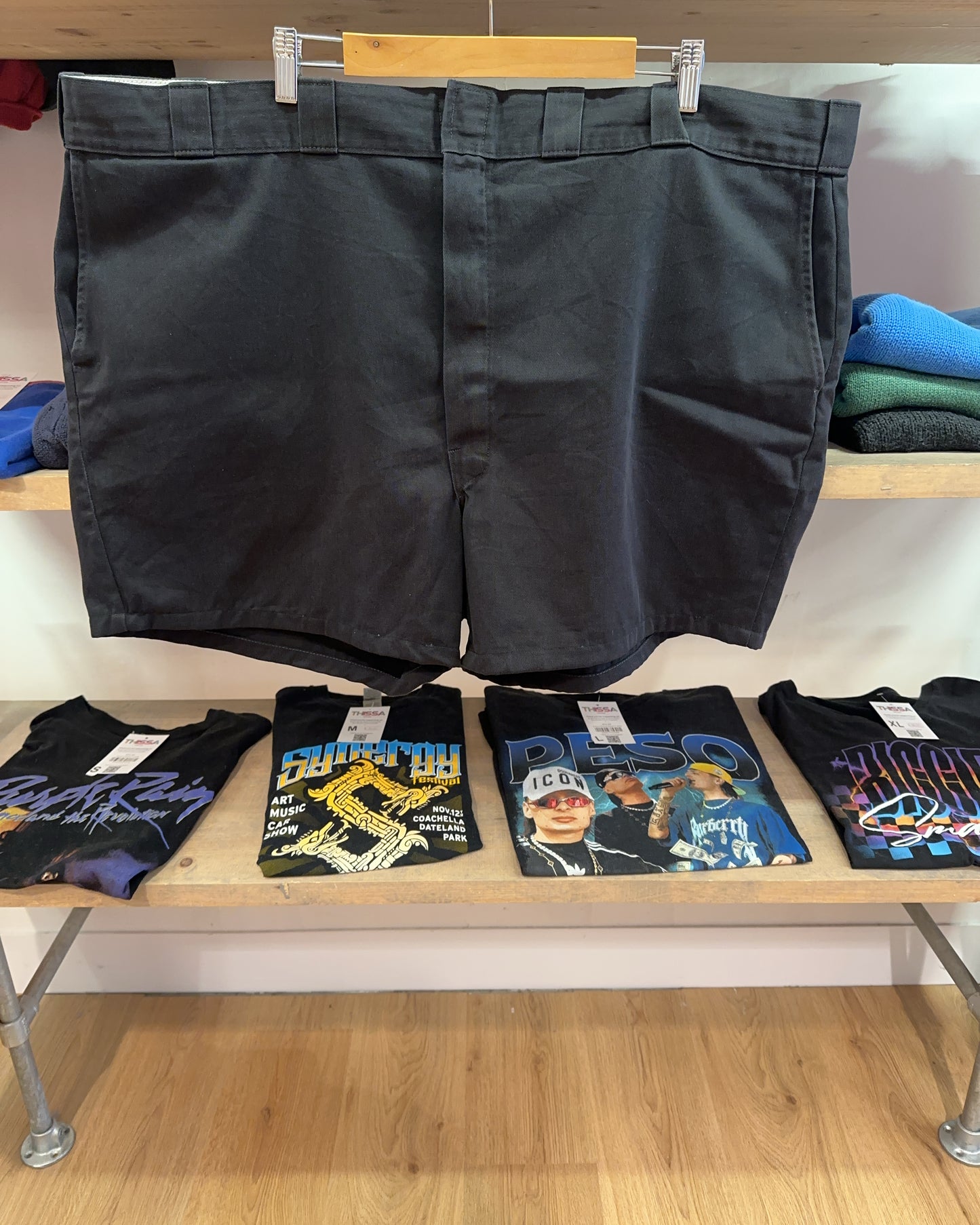 48 - Dickies Shorts