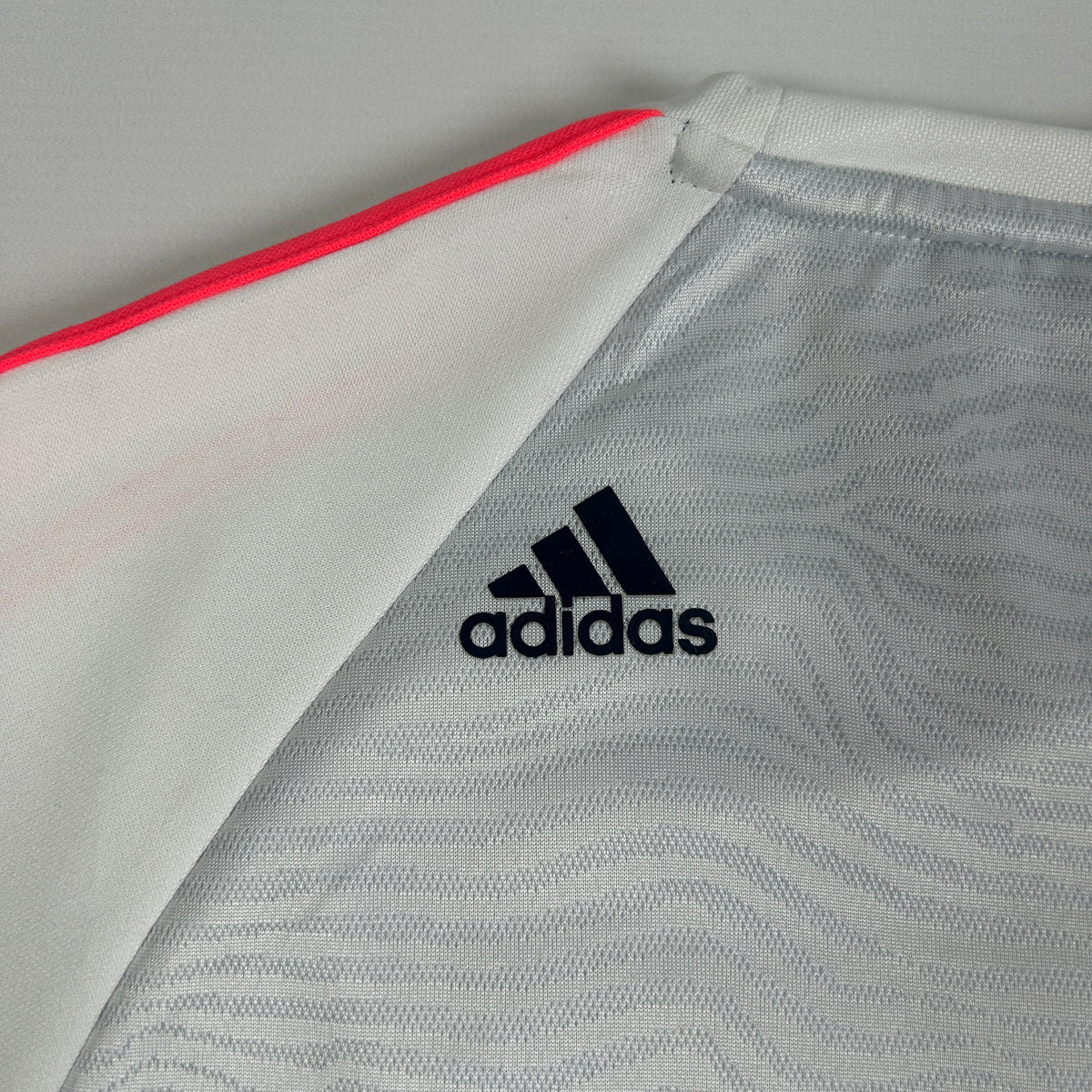XS - 2015-2016 Adidas FC Bayern Munich Climalite Long Sleeve Training Top