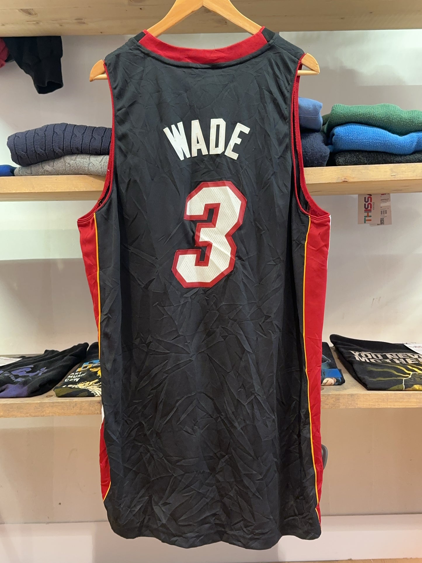 XL - 2006-08 Miami Heat Wade #3 adidas Swingman NBA Jersey (Away)