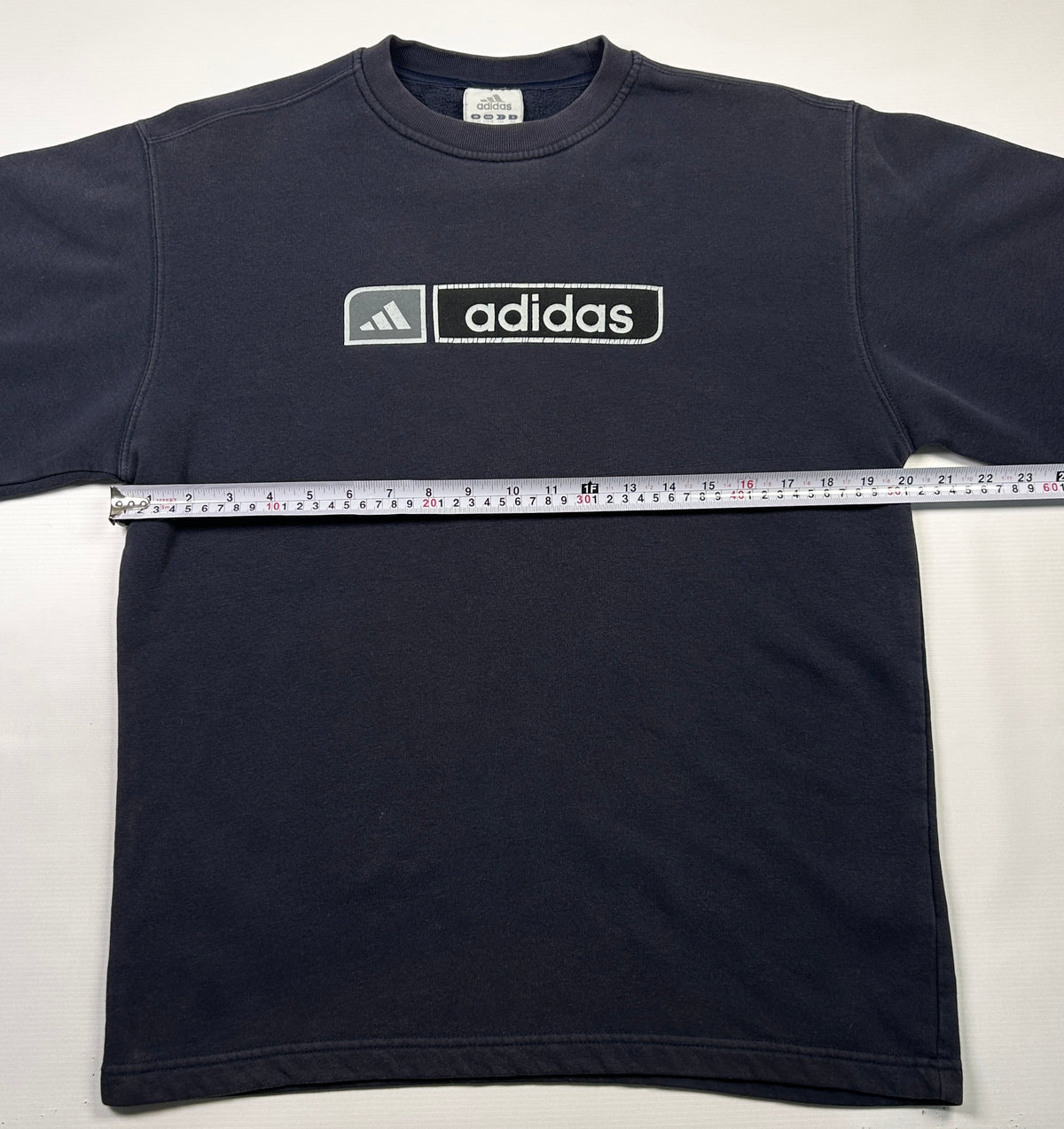 S - Vintage 2000's Adidas Sweatshirt