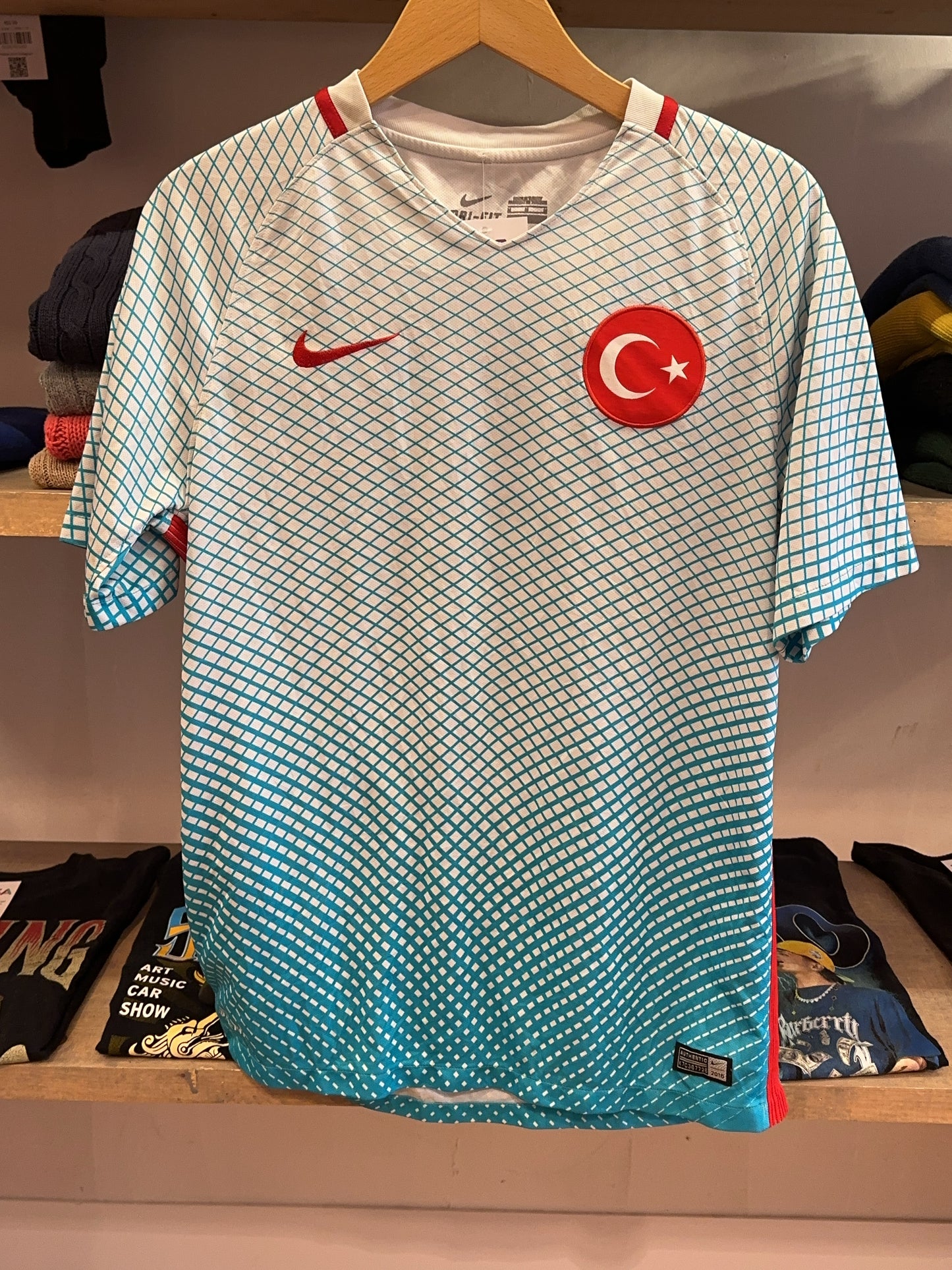 2016-2017 Turkey Nike Away Football Shirt - M