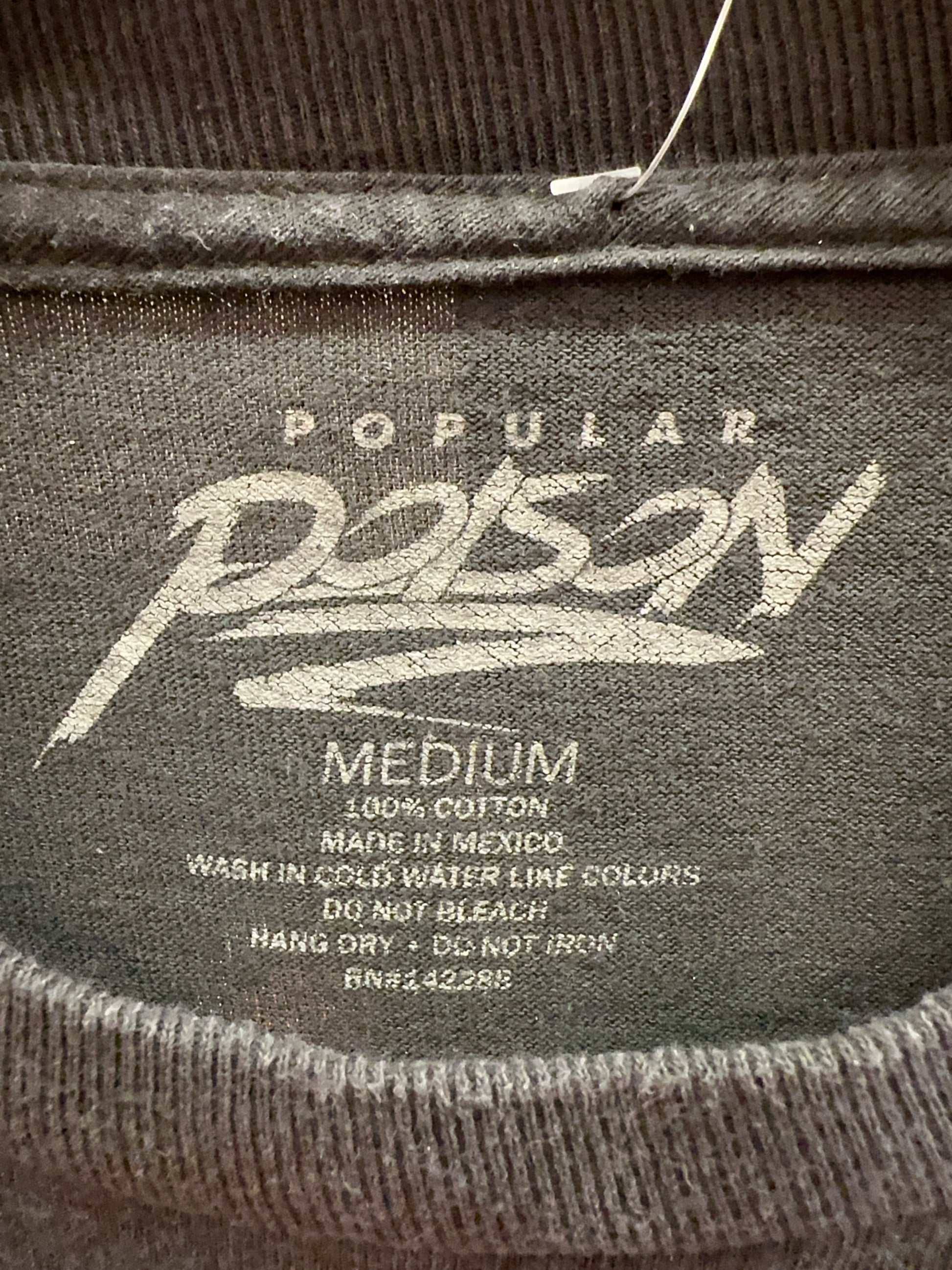 Popular Poison T-shirt - M
