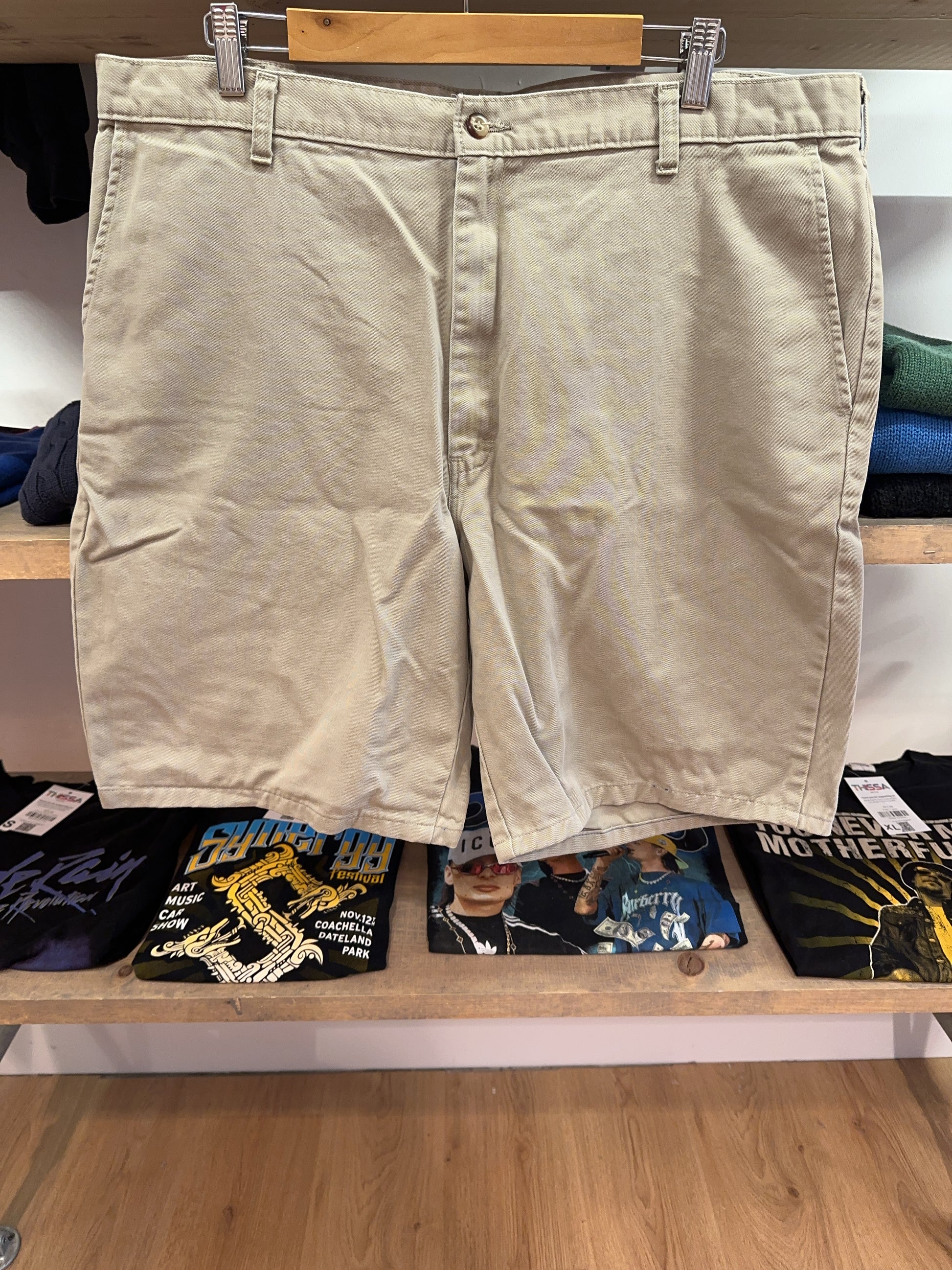40 - Dickies Shorts