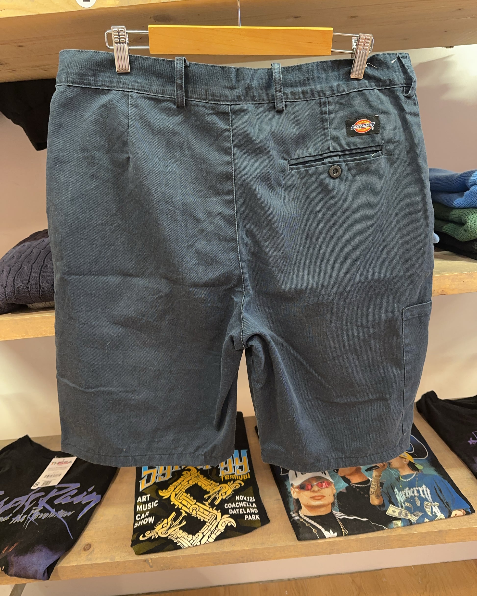 34 - Dickies Shorts