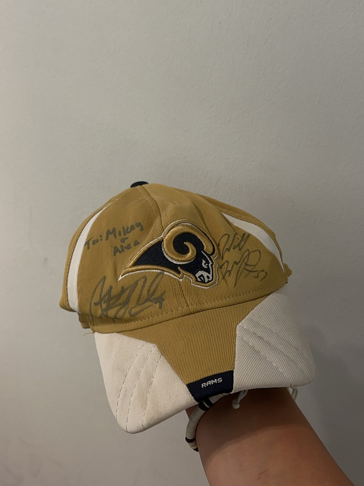 NFL Rams Reebok Authentic Sideline Cap Signed