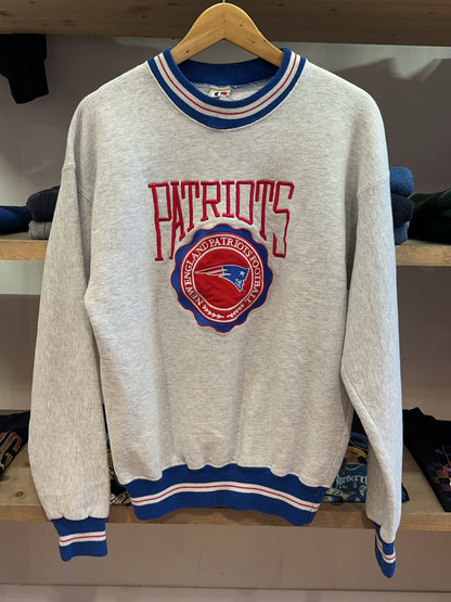 M - Vintage 1990s New England Patriots Sweatshirt