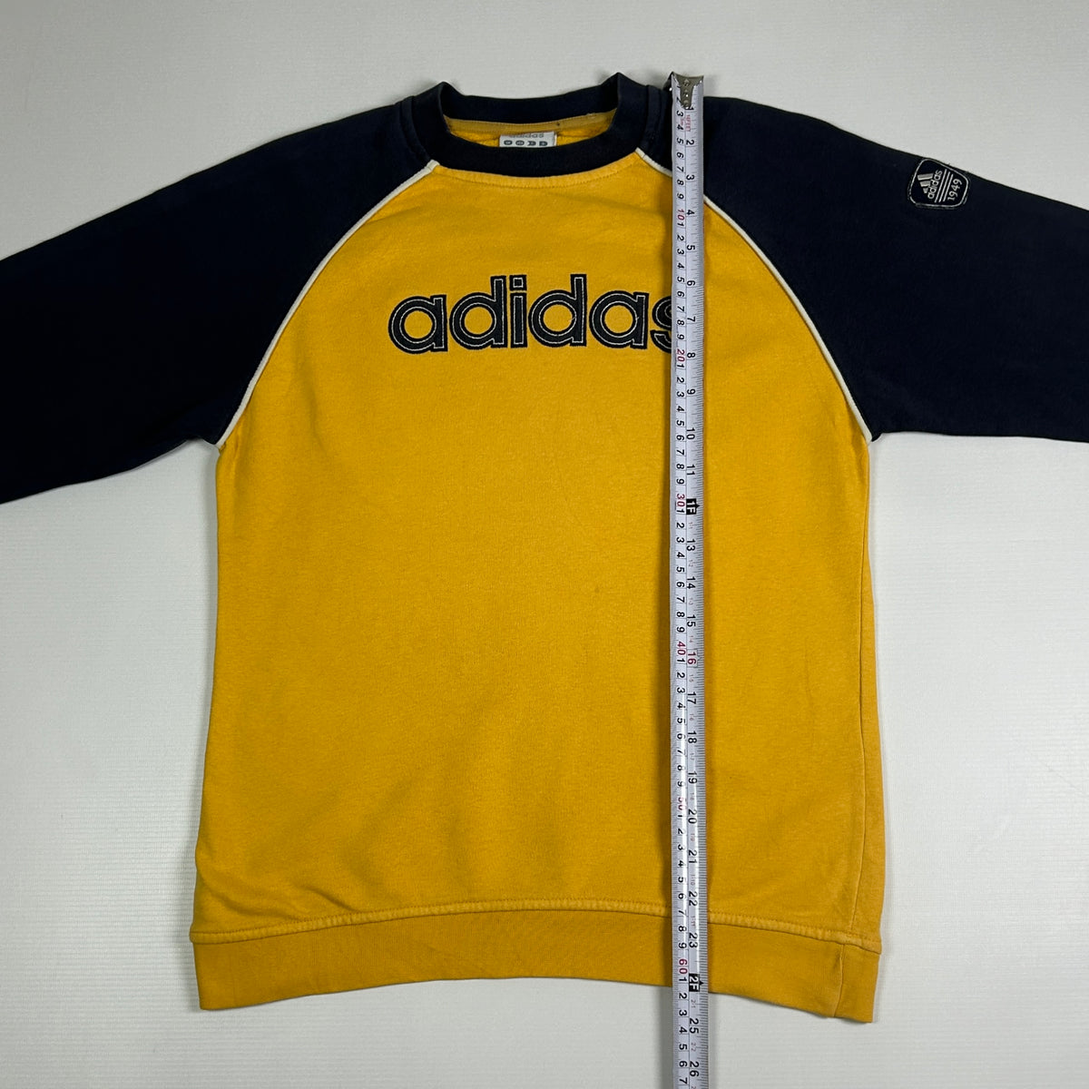 XS - Vintage 2000's Adidas Sweatshirt