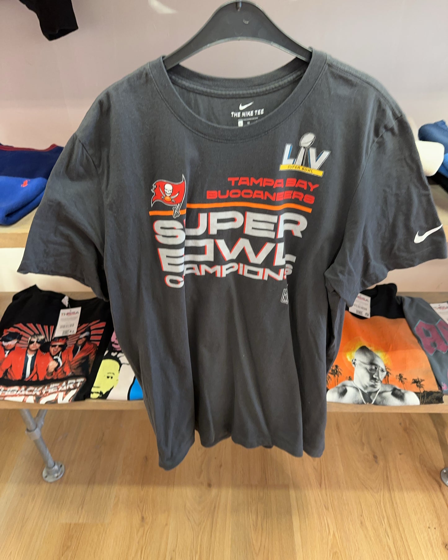 XL - Nike Tampa Bay Buccaneers Super Bowl LV Tee