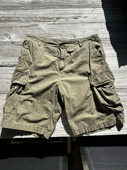 36 - Carhartt Shorts