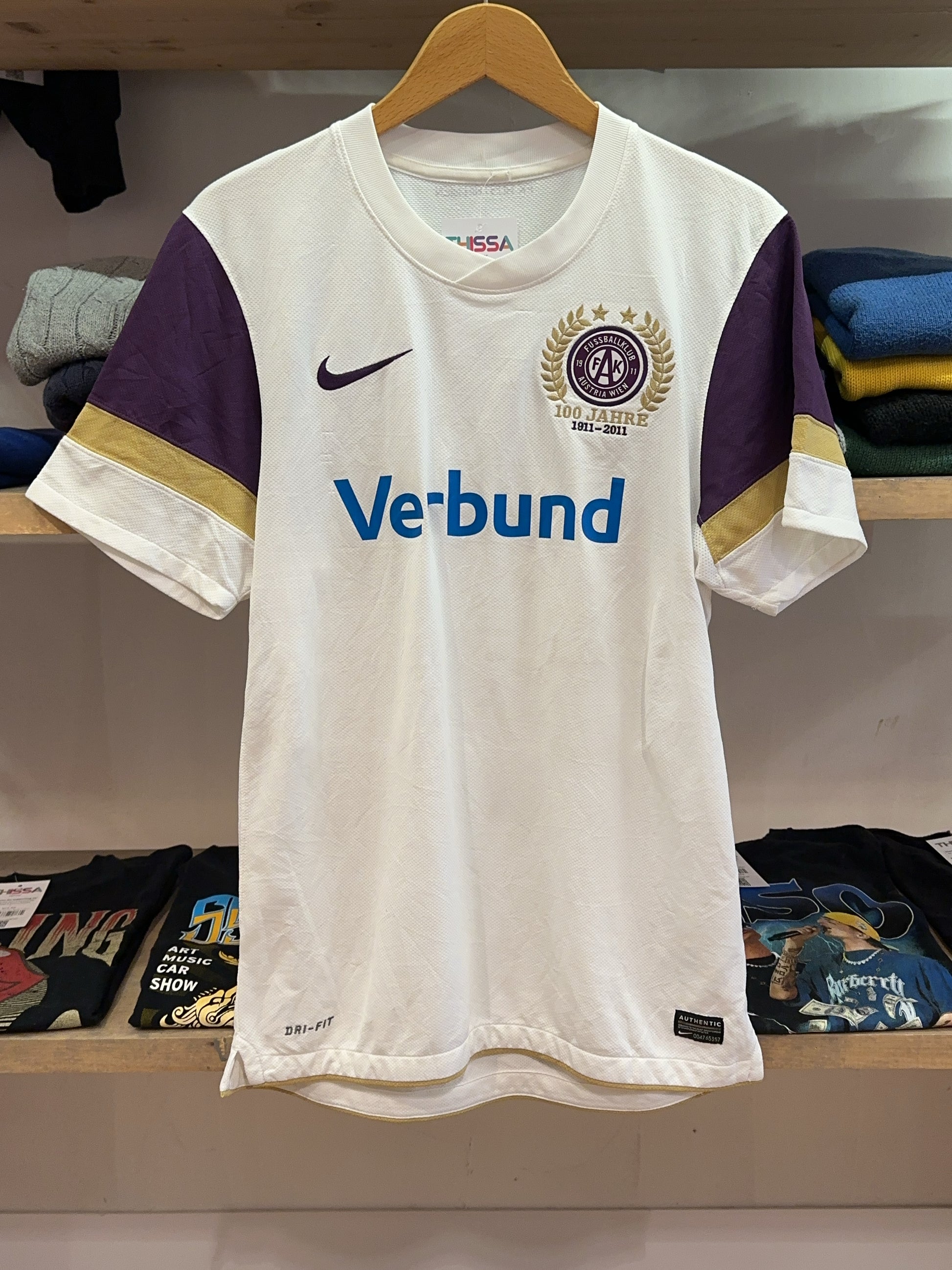 2010-2011 FK Austria Wien Nike Away Football Shirt - L