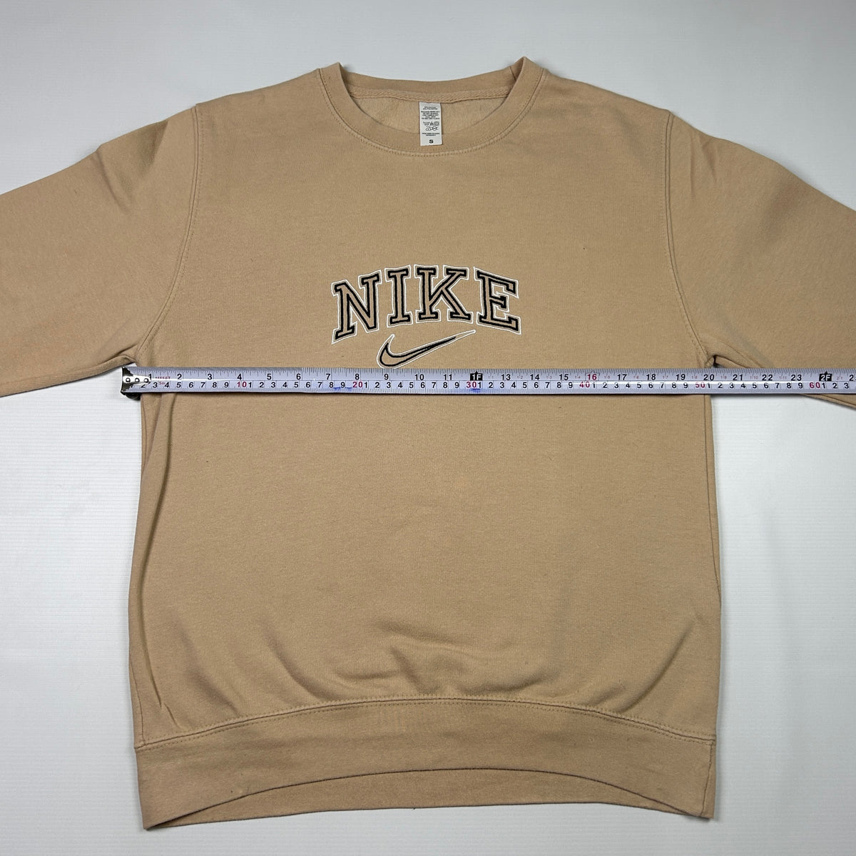 S - Nike 2000's Tan Embroidered Crewneck Sweatshirt