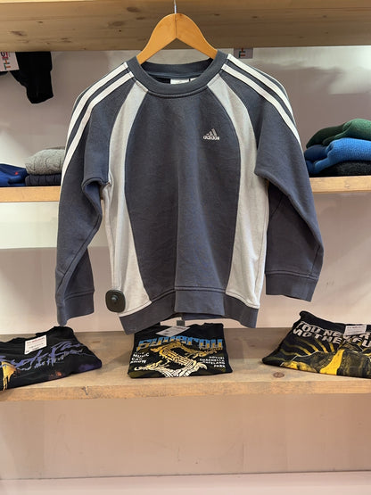XS - Vintage 2000's Adidas Sweatshirt