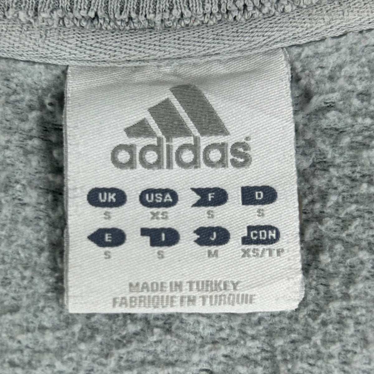 S - Vintage 2000's Adidas Sweatshirt