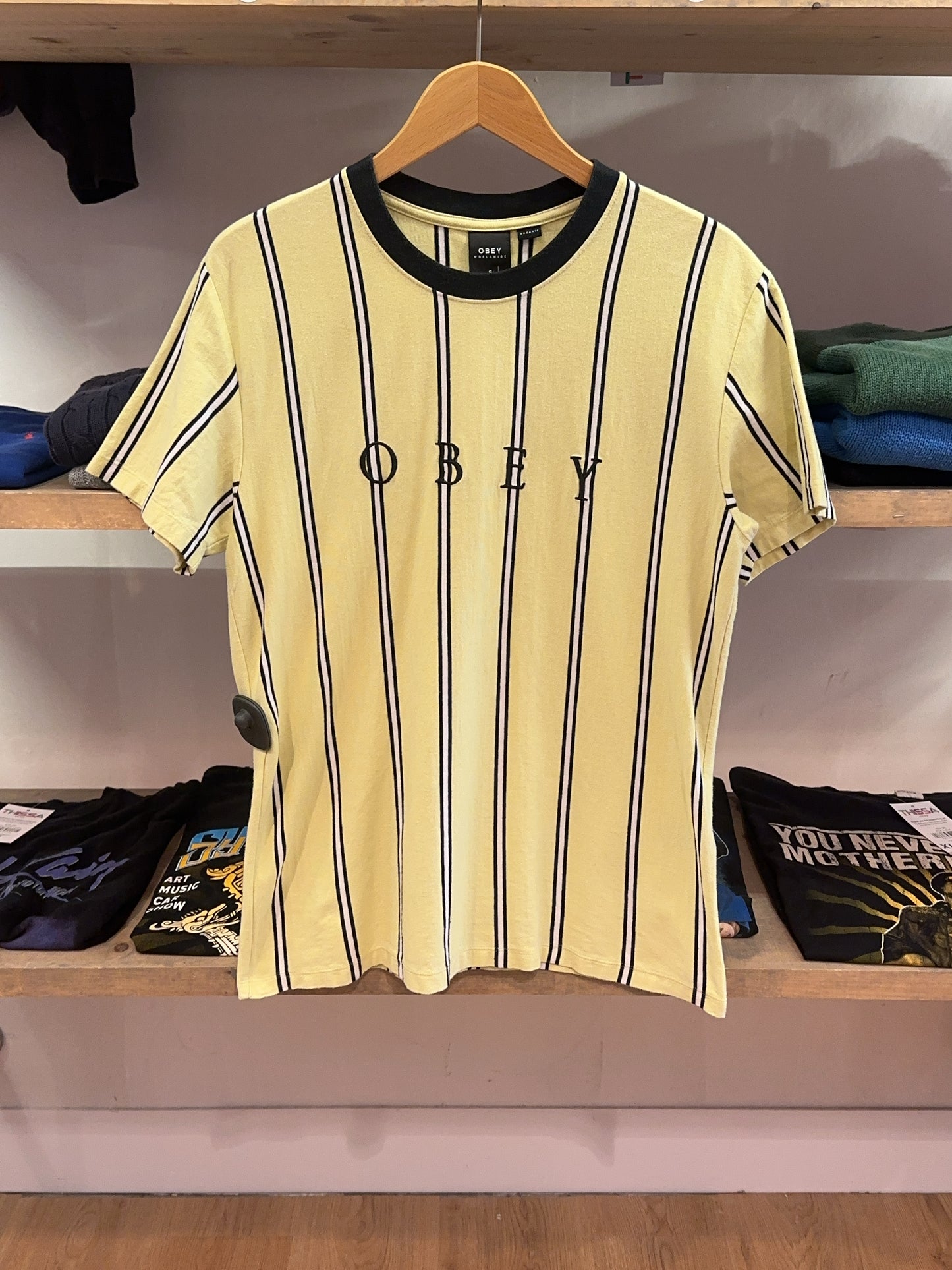 S - Obey T-shirt
