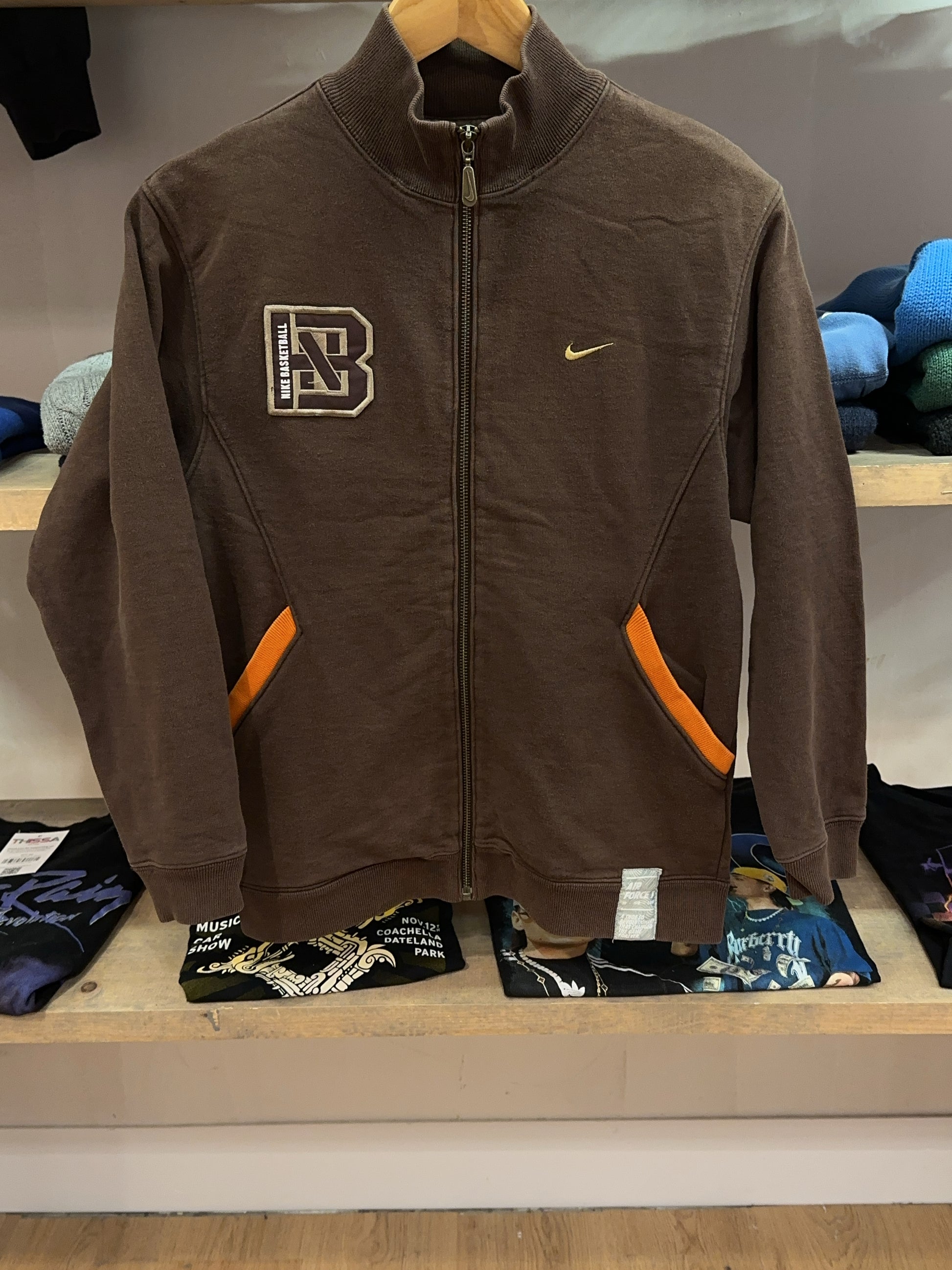 XS - Vintage 2000's Nike Sweatshirt