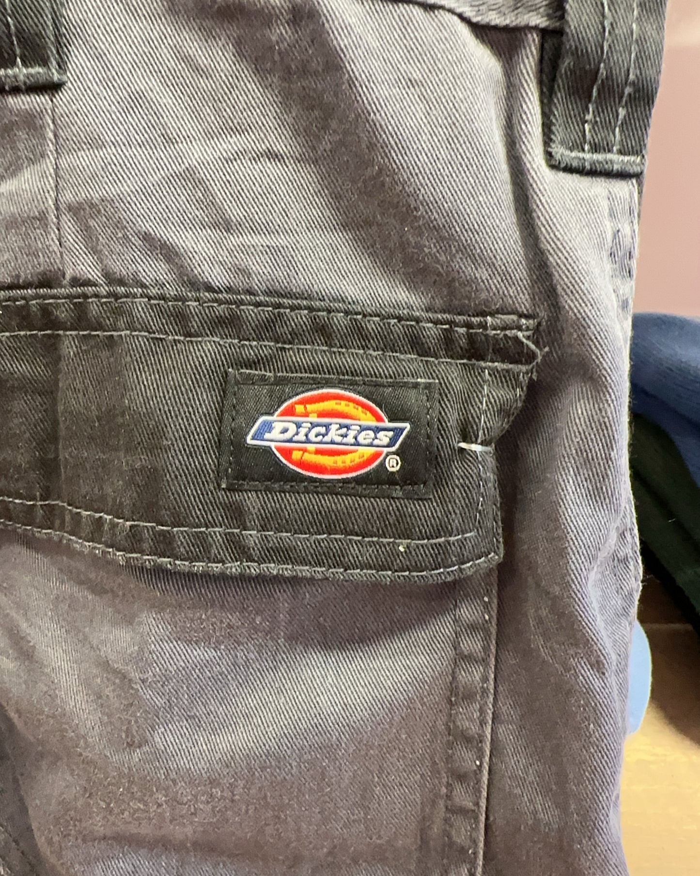 38 - Dickies Shorts