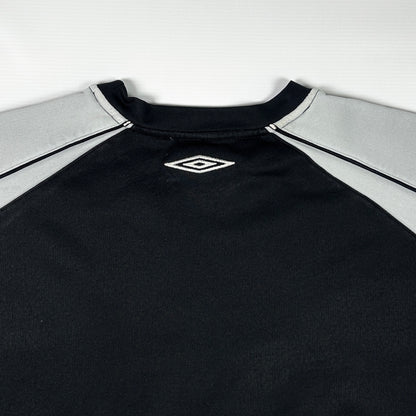 L - Vintage 1990's Umbro Centerd Diamond Logo Sweatshirt