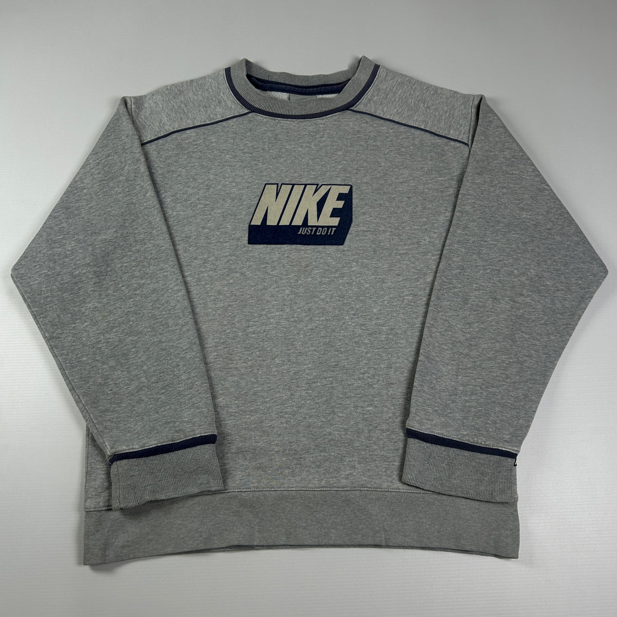 XXS - Vintage 2000's Nike Sweatshirt