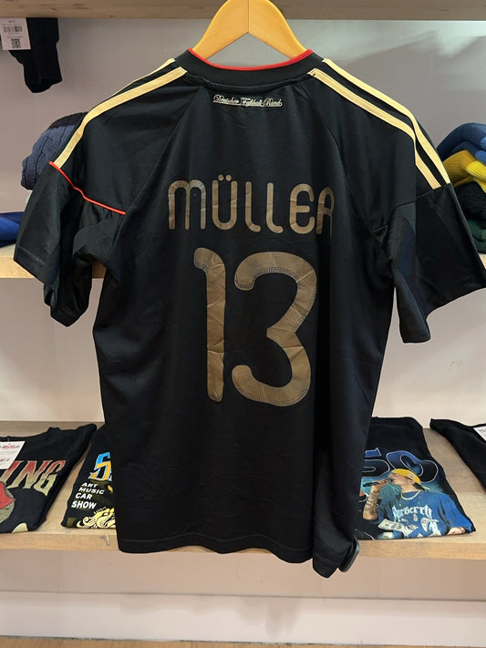2010-2011 Germany Adidas Away Football Shirt 13 - S