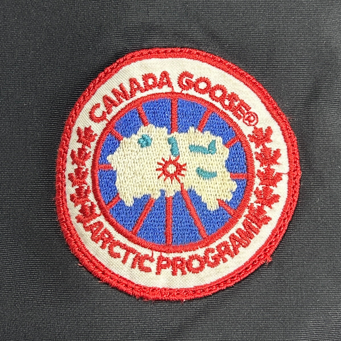 M - Vintage 2010's Canada Goose Kensington Parka Jacket