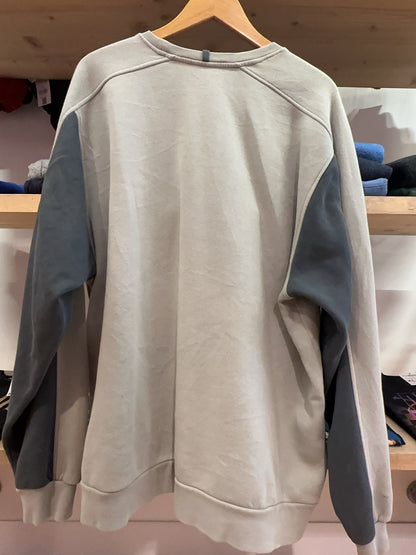 Vintage 2000's Adidas Sweatshirt - XL