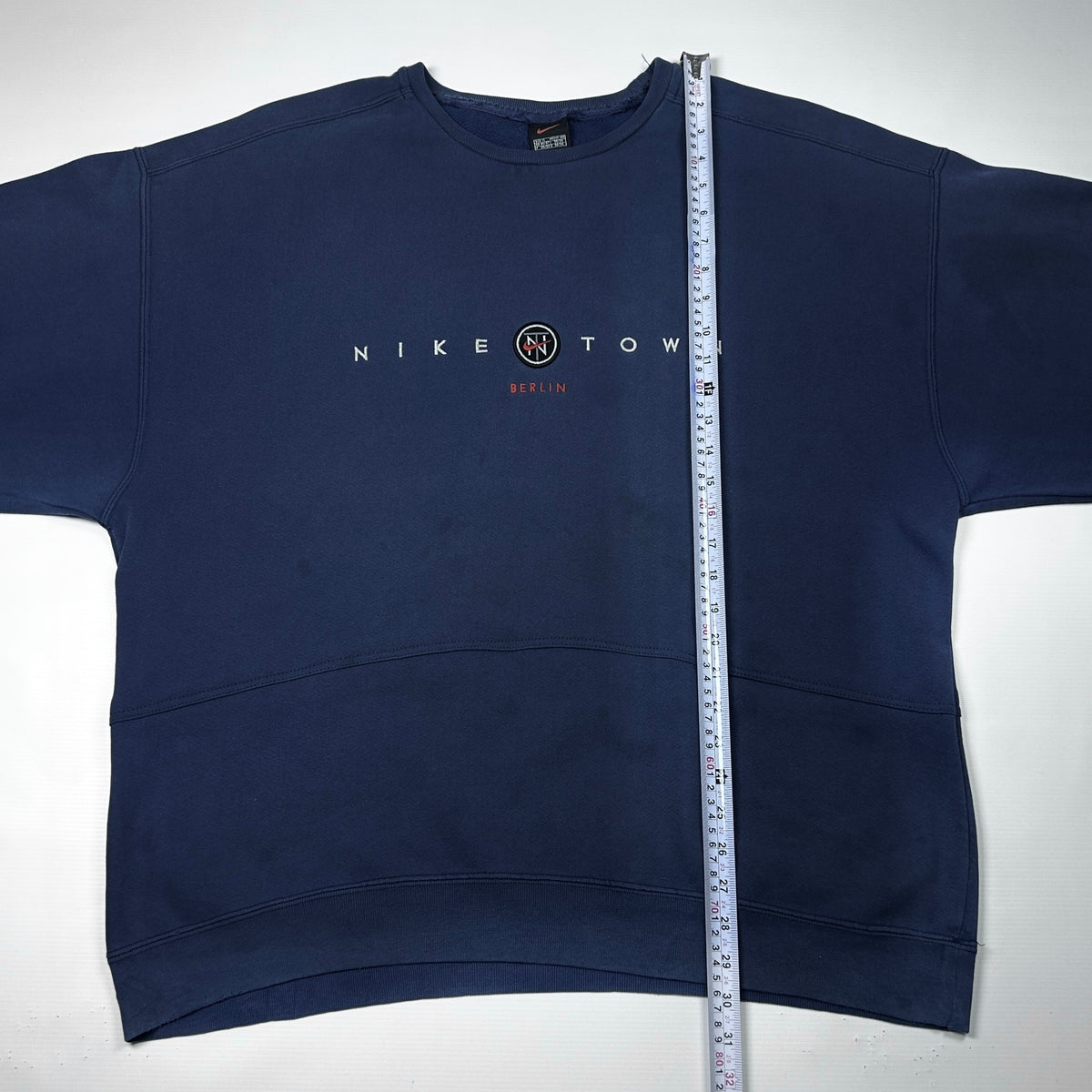 XL - 1990's Nike Town Berlin Navy Sweatshirt