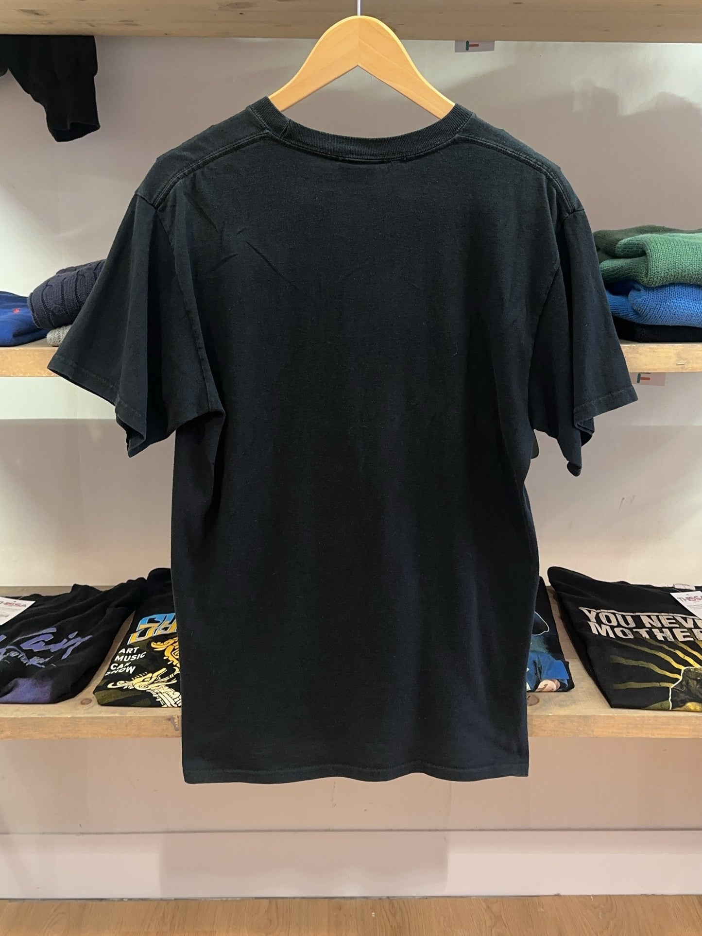 M - HUF T-shirt