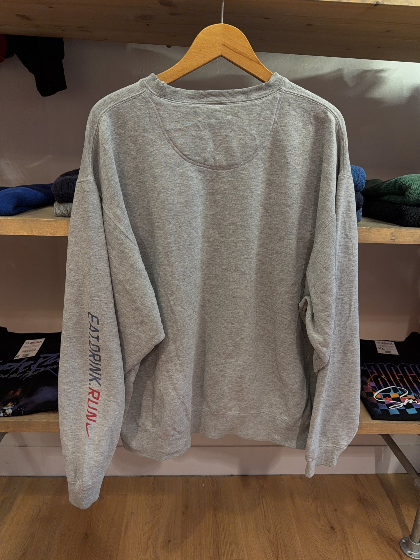 XL - Vintage 2000's Nike Sweatshirt