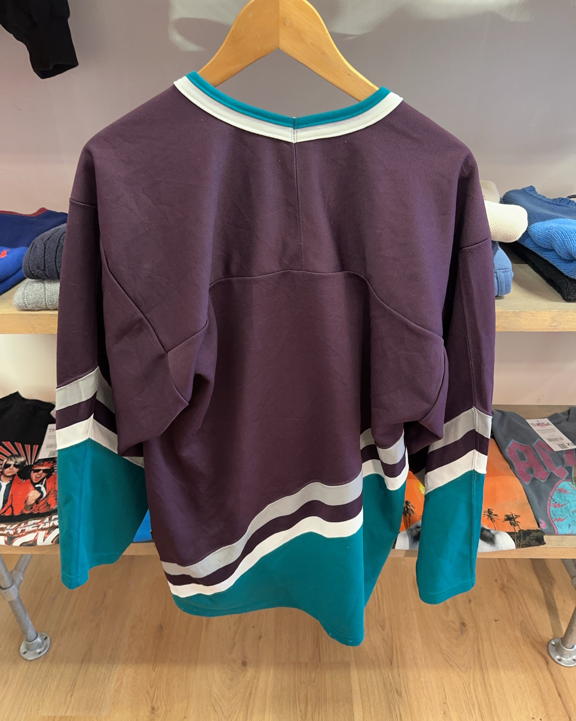 XL - 1993-99 Anaheim Ducks Vintage Hockey Jersey
