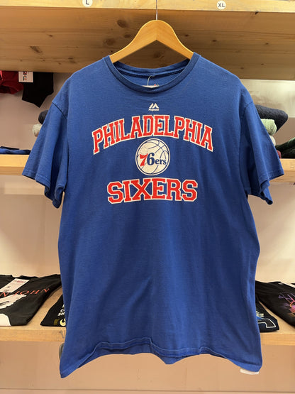 Majestic Philadelphia 76ers Blue Graphic T-Shirt