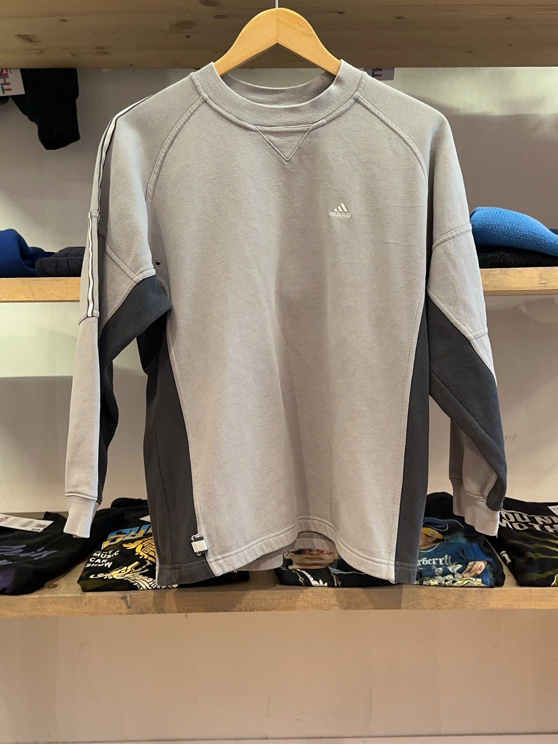 L - Vintage 1990's Adidas Sweatshirt