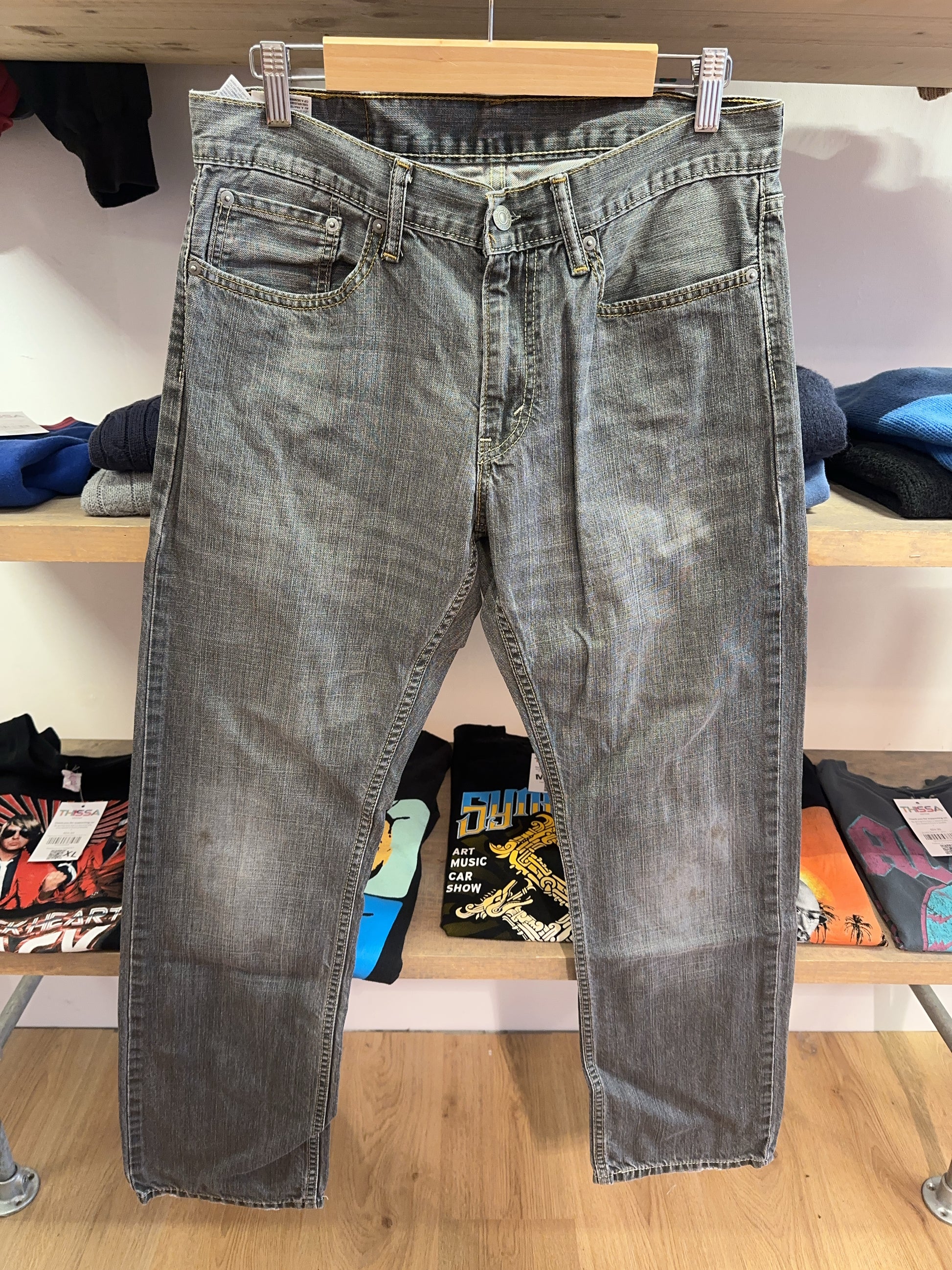 32/32 - Levi’s Jeans