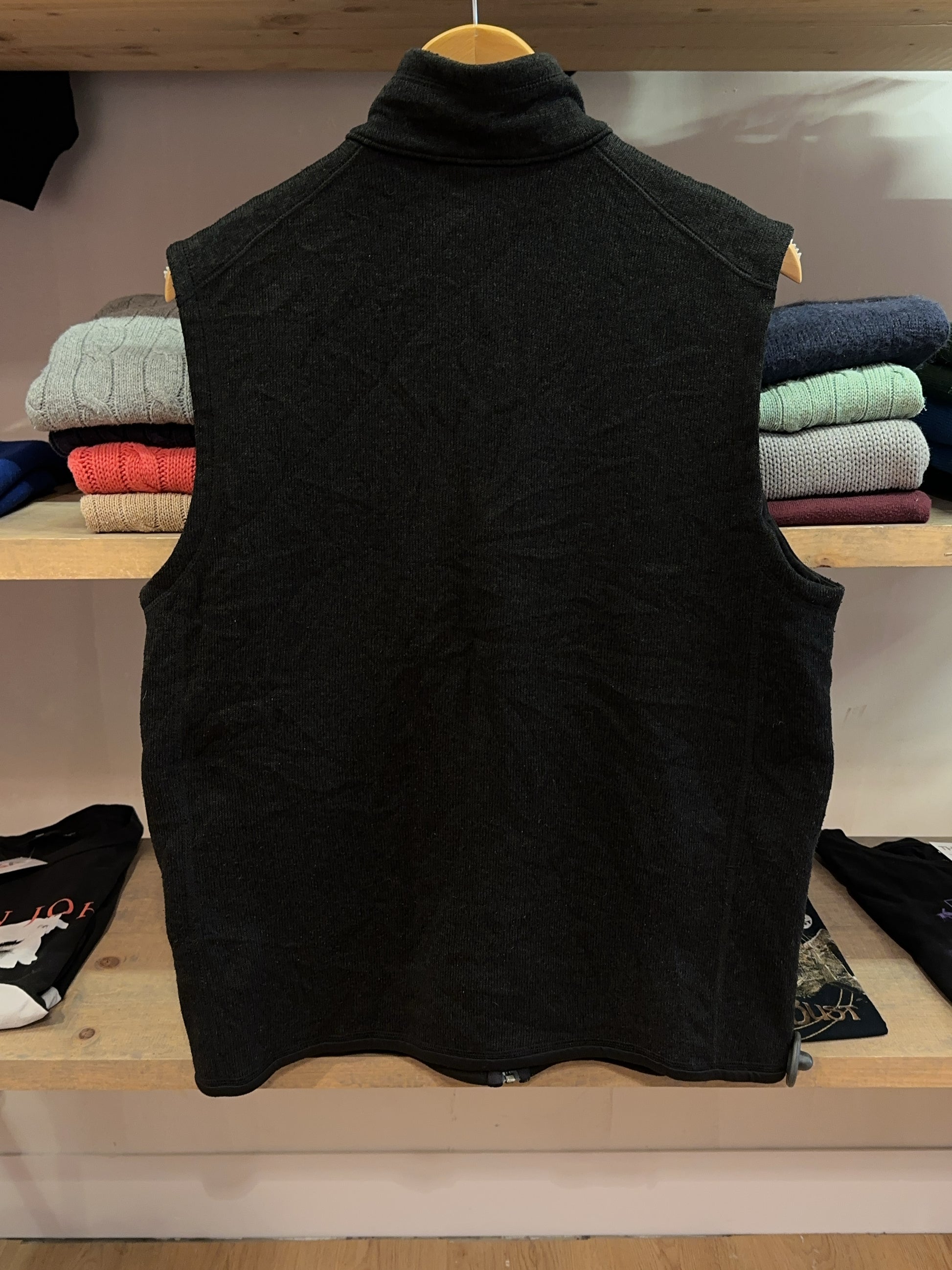 Patagonia Black Full-Zip Fleece Vest - L
