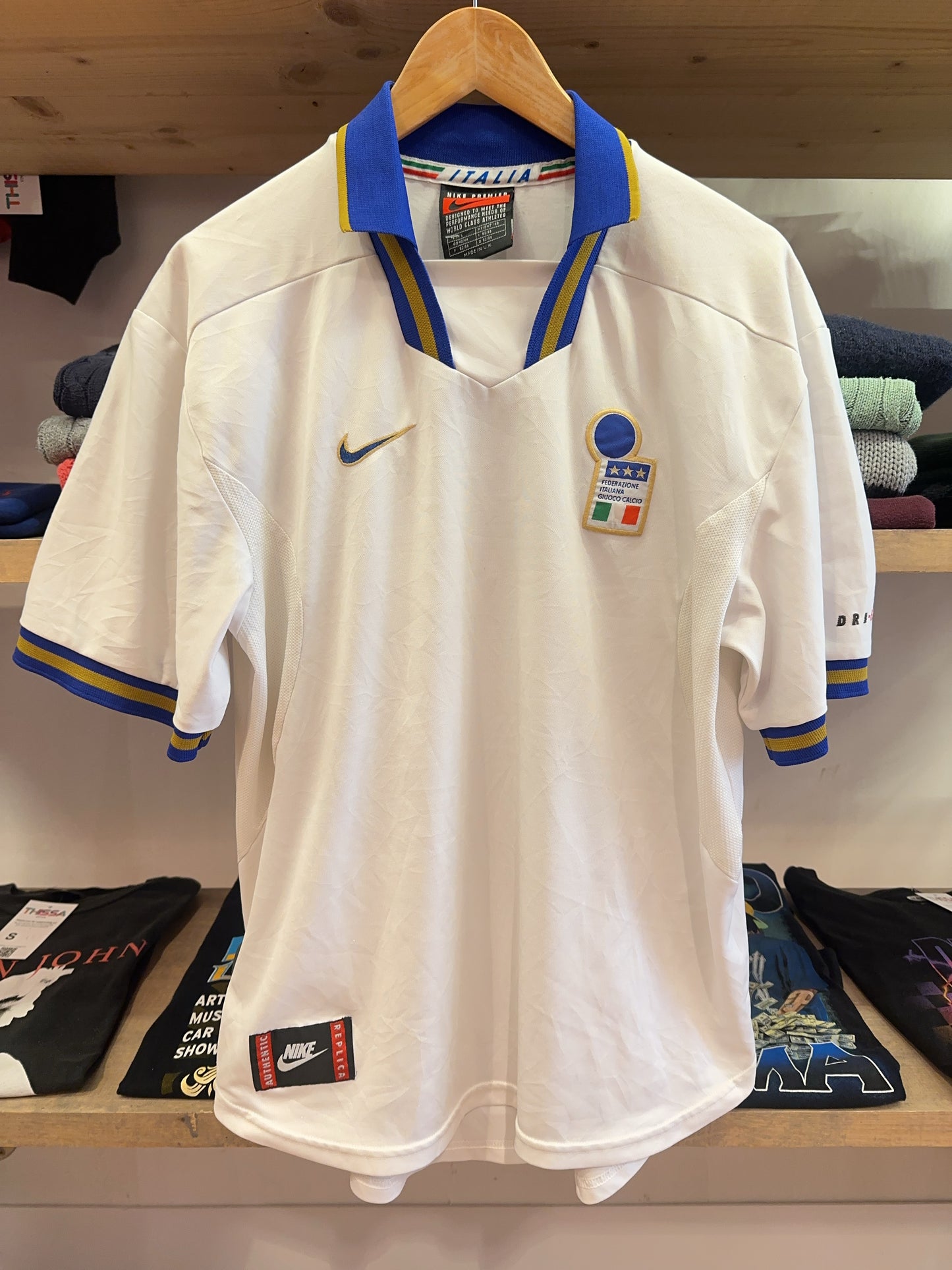 1996-1997 EURO Italy Nike Away Football Shirt - S