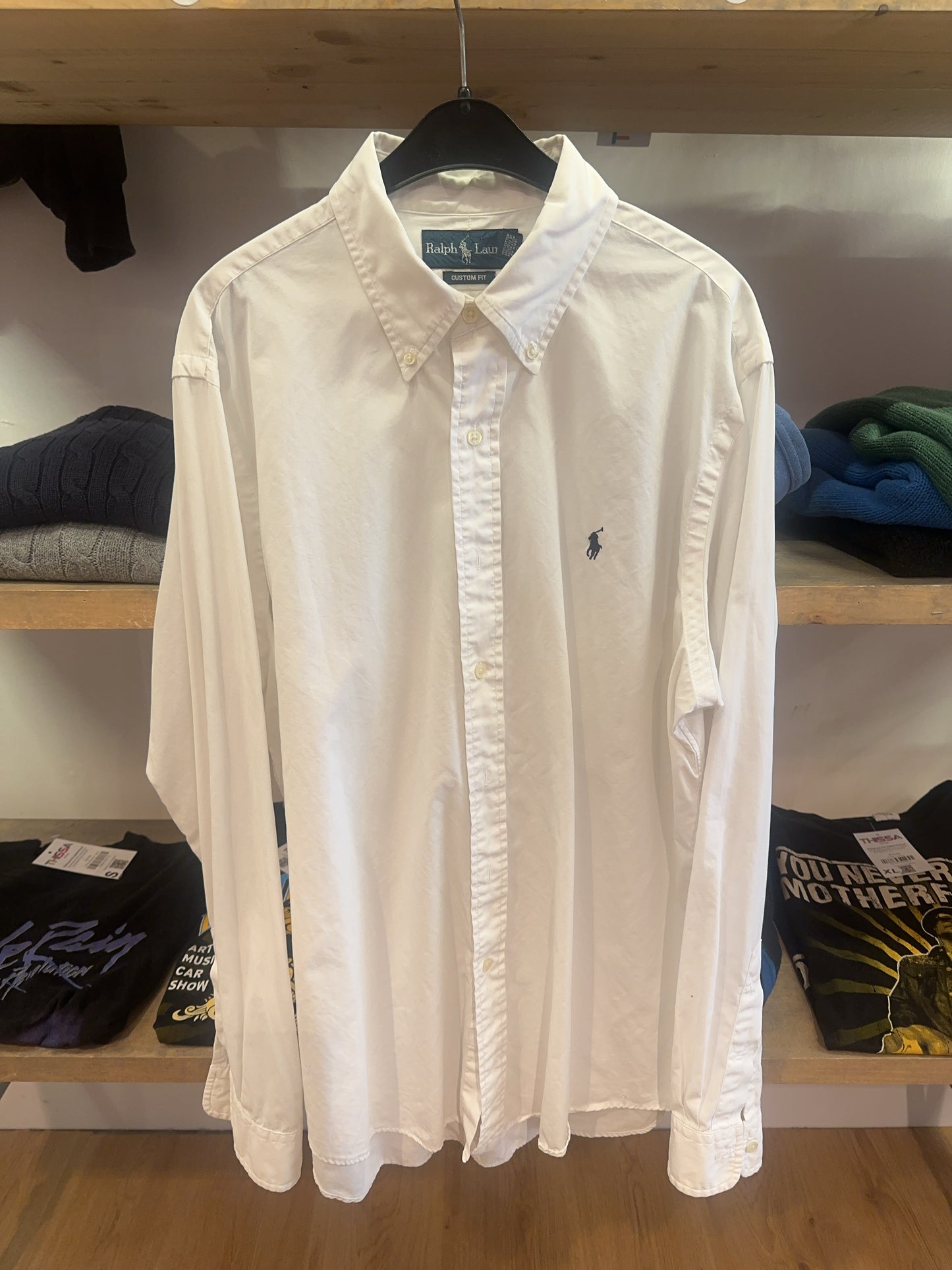 L - Ralph Lauren Shirt