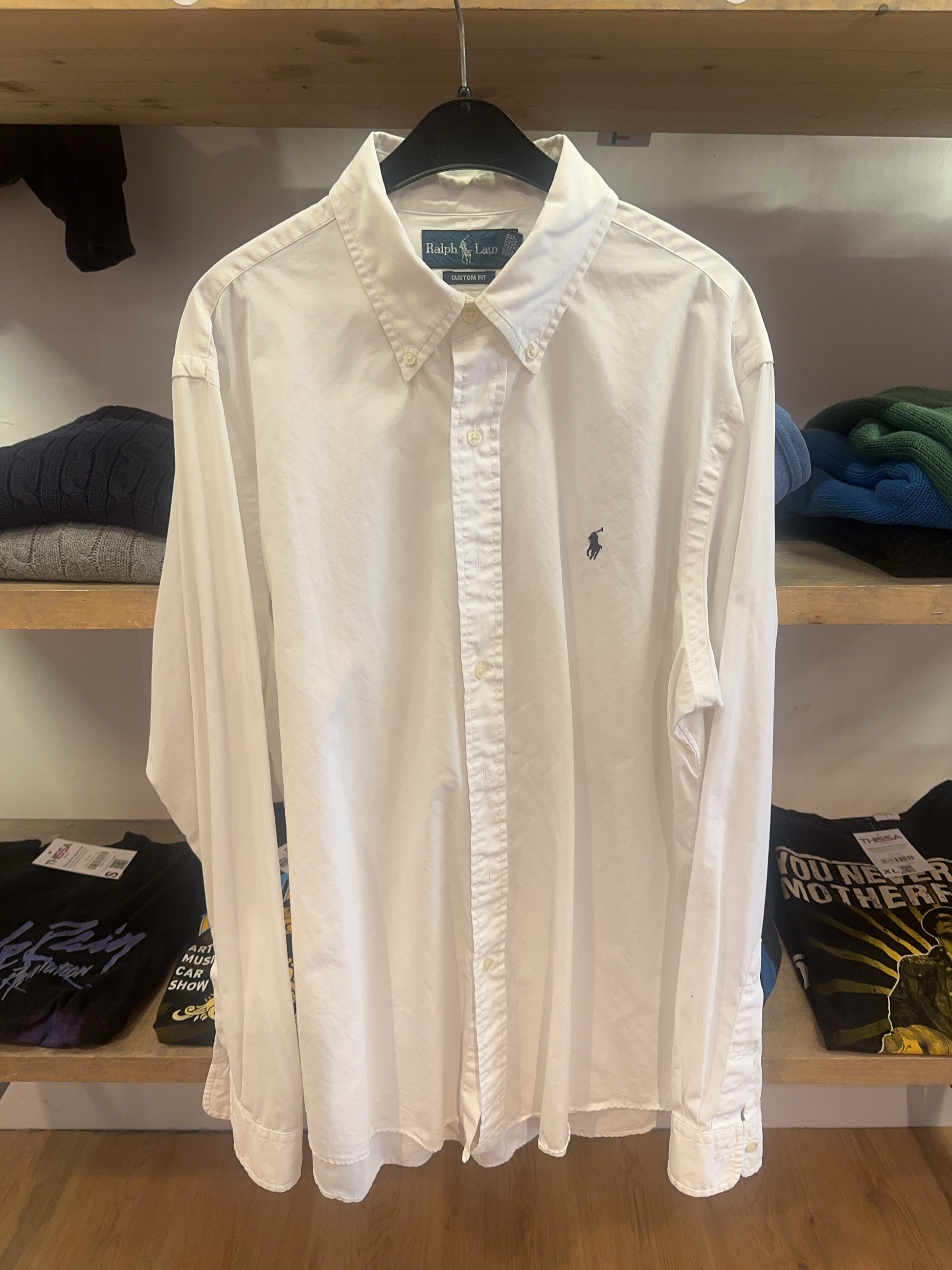 L - Ralph Lauren Shirt