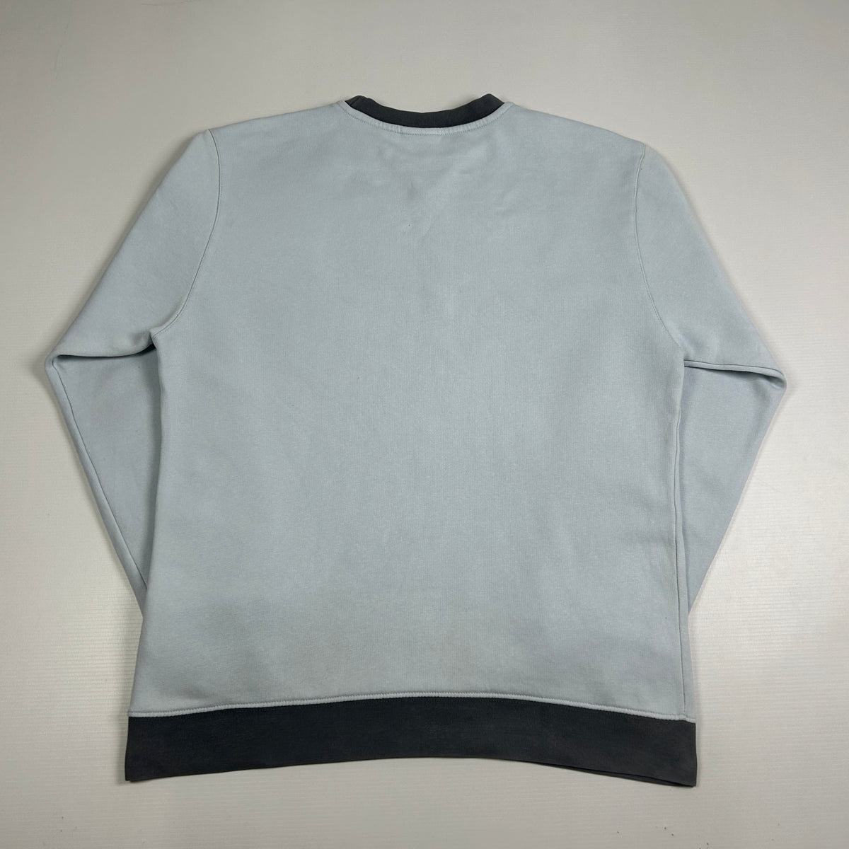 S - Vintage 2000's Nike Sweatshirt