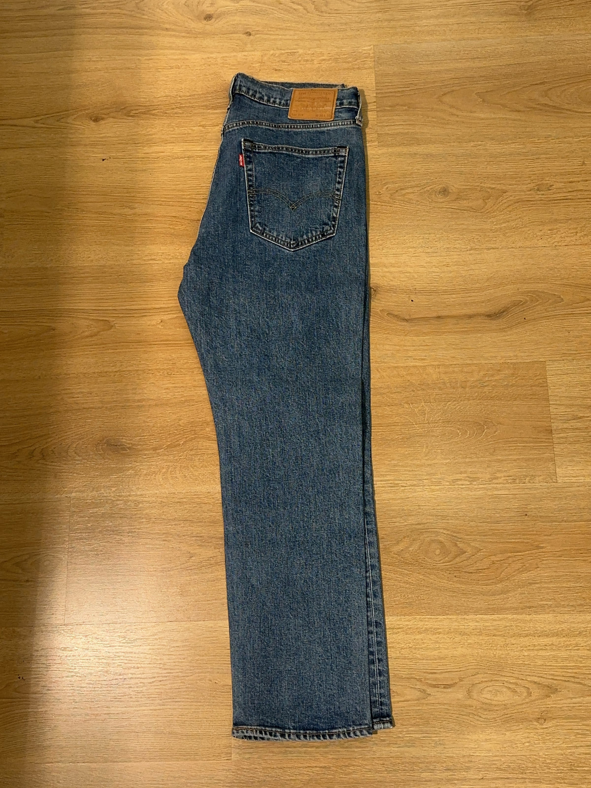 36 X 30 - Levi’s Jeans