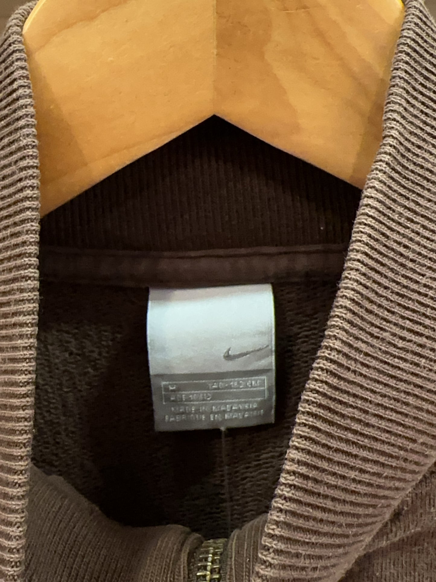 XS - Vintage 2000's Nike Sweatshirt