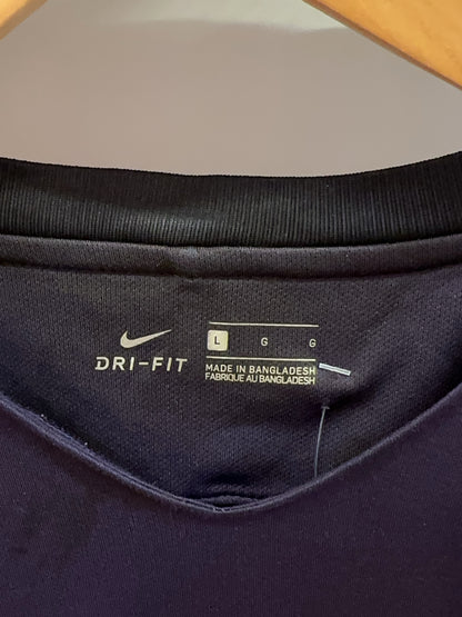 2016-17 FC Barcelona Nike Away Football Shirt - L