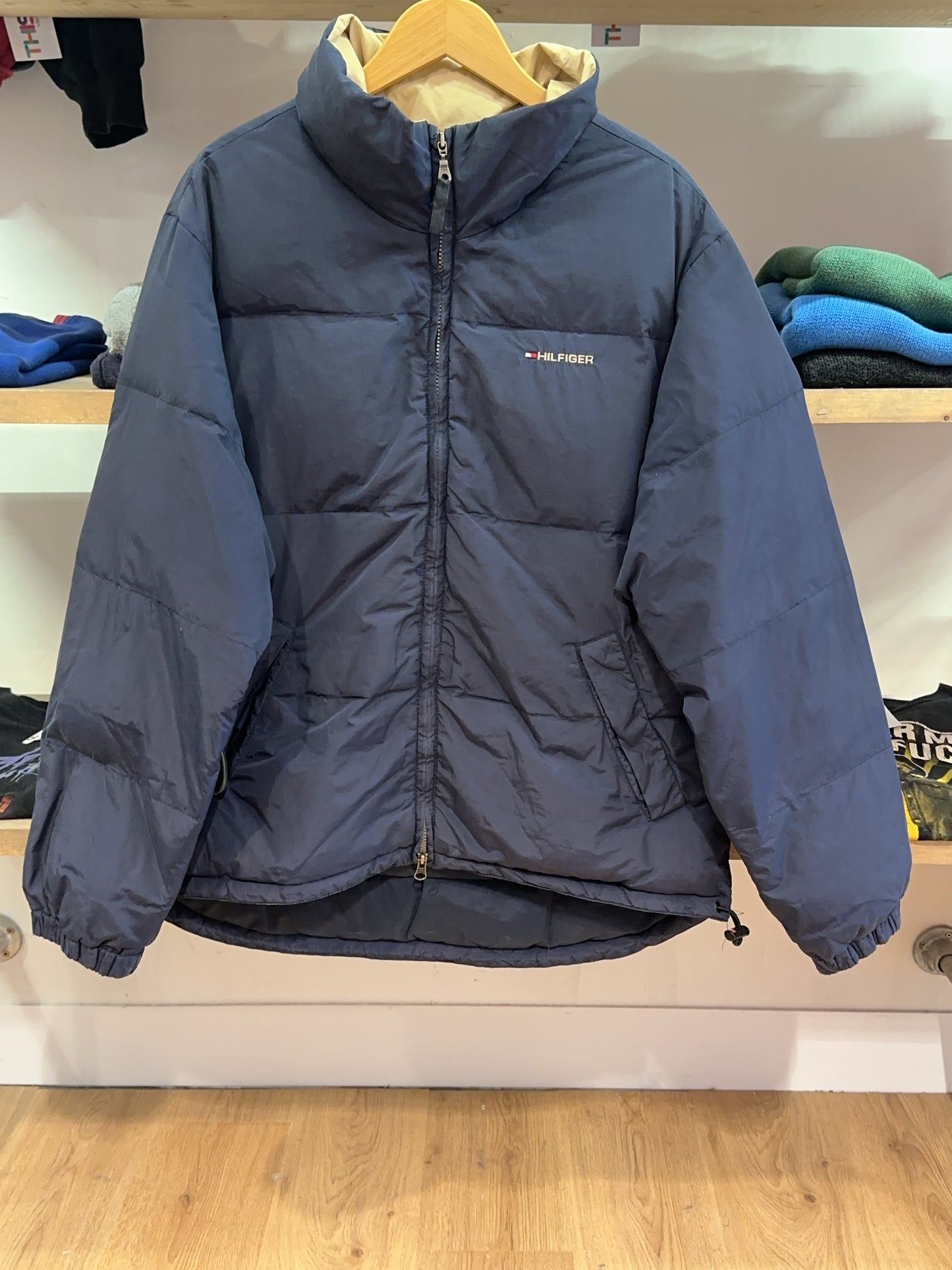 L - Tommy Hilfiger Puffer Jacket