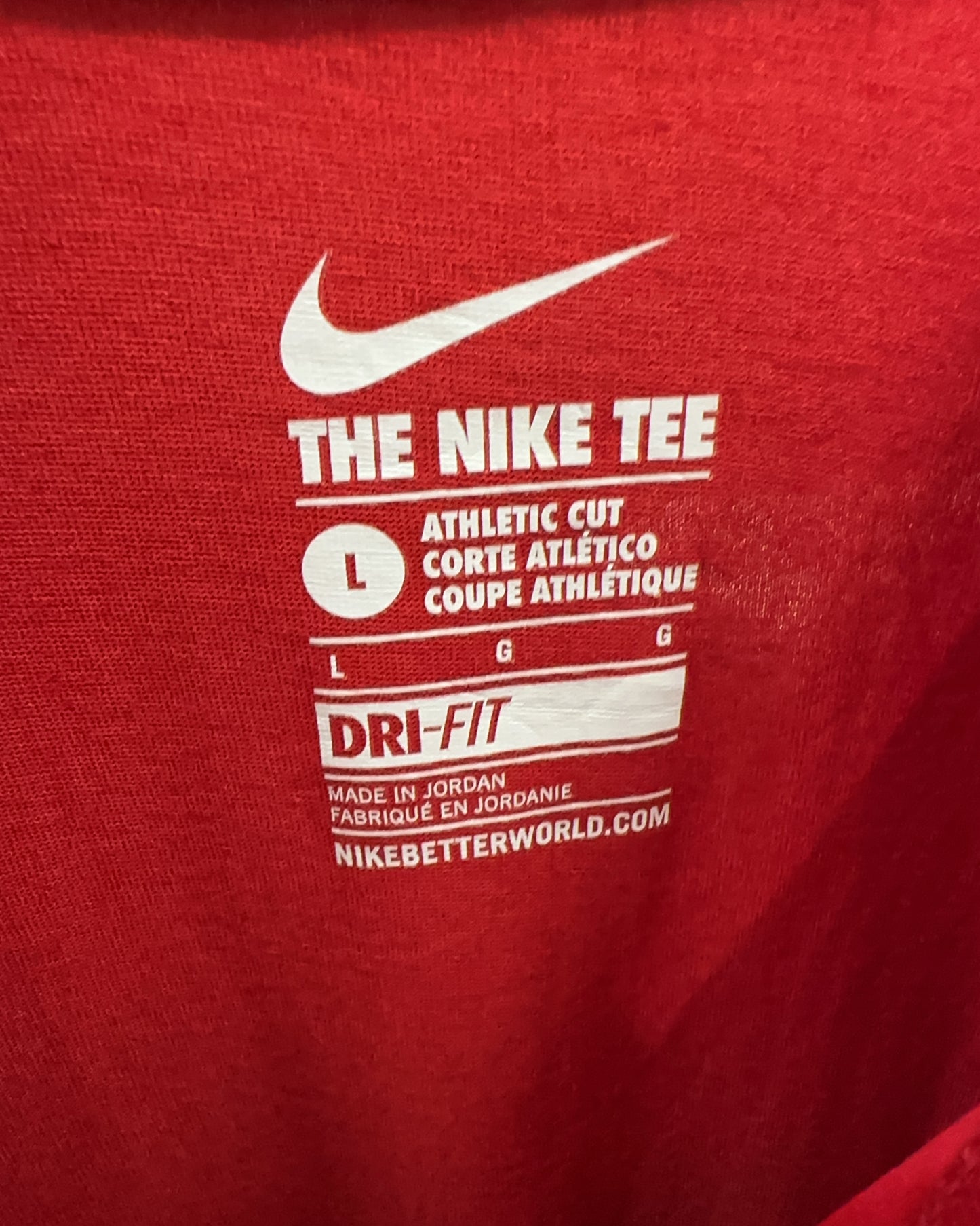 L - Nike T-shirt